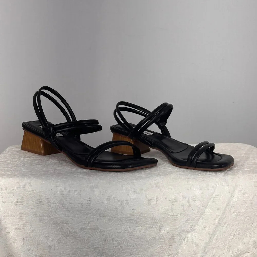 Steve Madden Black Hattie Sandals | 7.5 | Slingback Kitten Heels | Office Siren - Picture 8 of 9